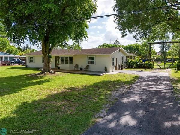 4901 SW 188th Ave., Southwest Ranches, FL 33332