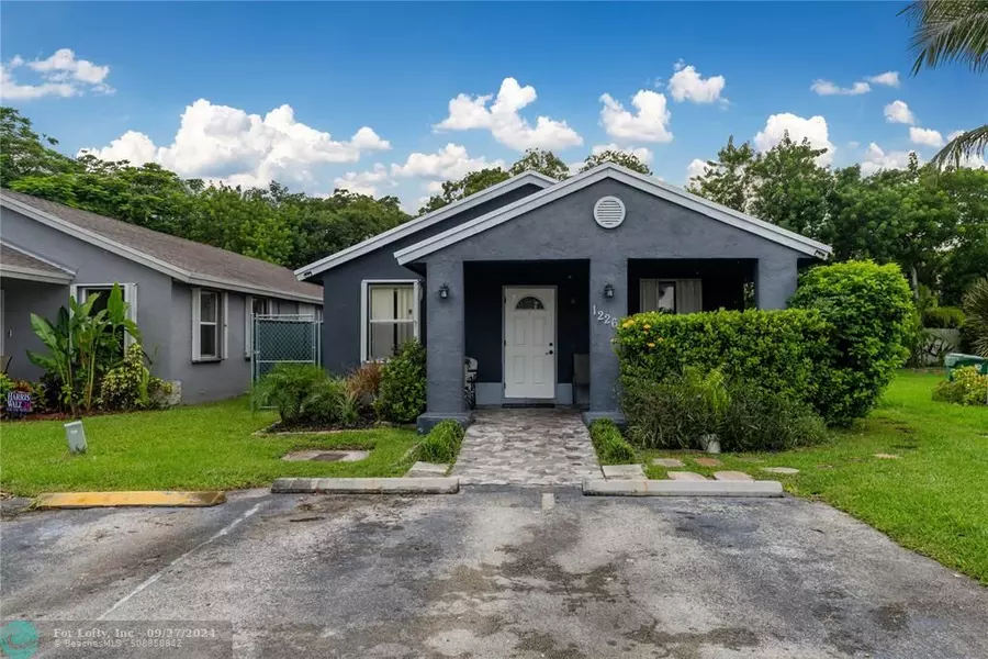 12262 SW 201st Ter, Miami, FL 33177