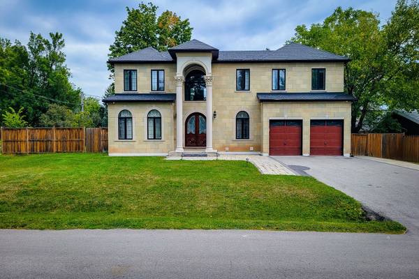 1081 Bomorda DR, Oakville, ON L6H 1Y3