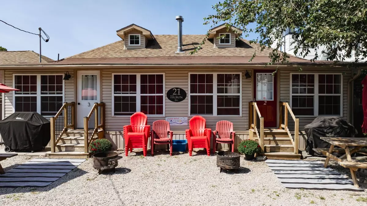 Lambton Shores, ON N0M 1T0,21 Huron ST