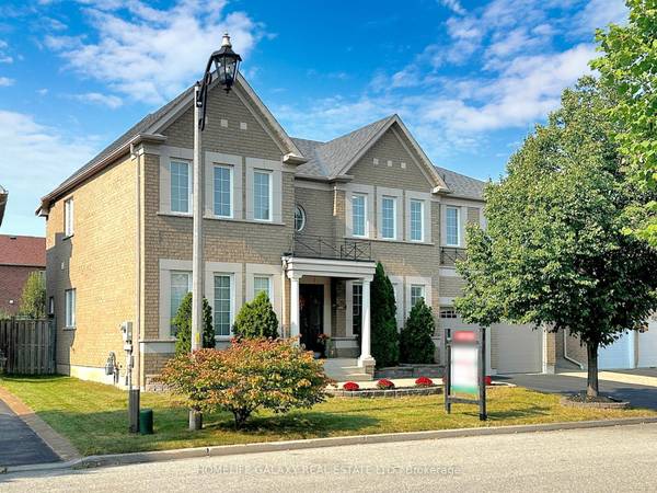 22 Westacott CRES N, Ajax, ON L1T 4H7