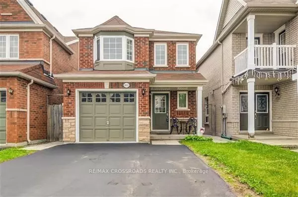 653 Sunbird TRL #Upper, Pickering, ON L1X 2X7