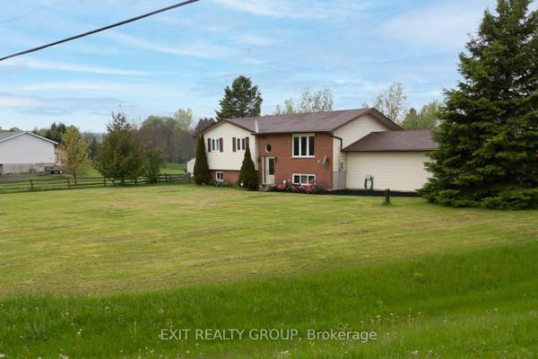 8 Reid RD, Quinte West, ON K0K 3M0