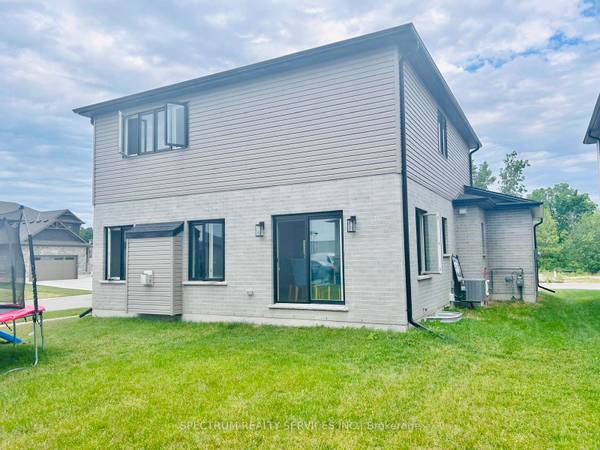 83 Greene ST, South Huron, ON N0M 1S2