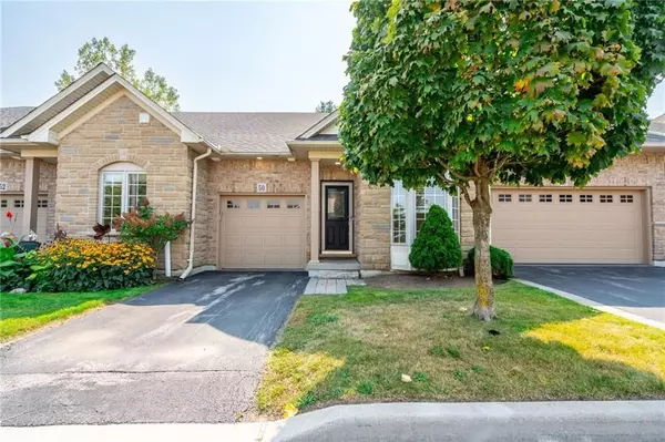 50 Grovetree TRL, Hamilton, ON L9B 0B9