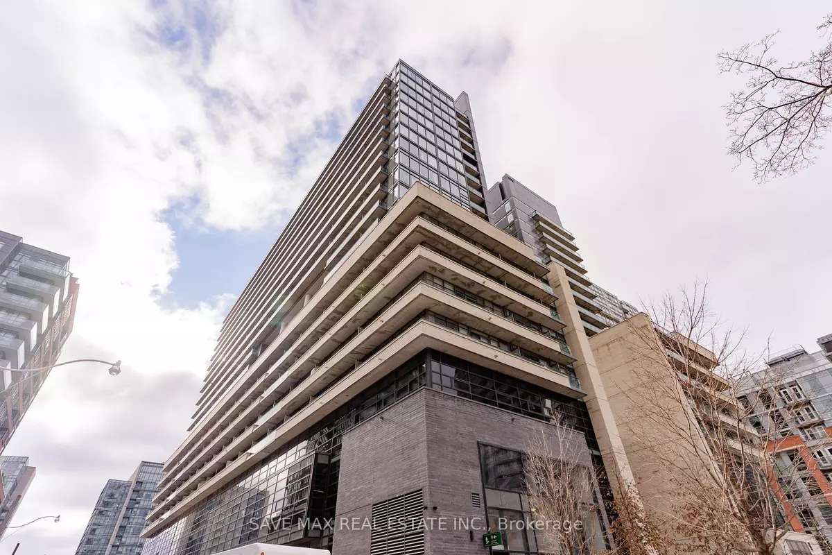 Toronto C01, ON M6J 0C7,36 Lisgar ST #508E