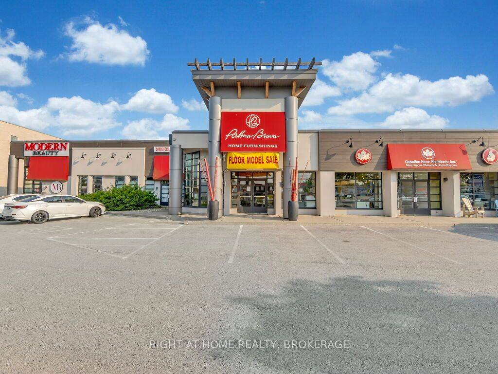 Oakville, ON L6K 2G3,490 Speers RD #Unit 3