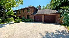 15 Scenic Hill CT, Toronto E10, ON M1C 3V5