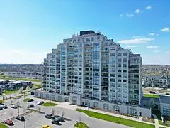 260 Villagewalk BLVD #902, London, ON N6G 0P6