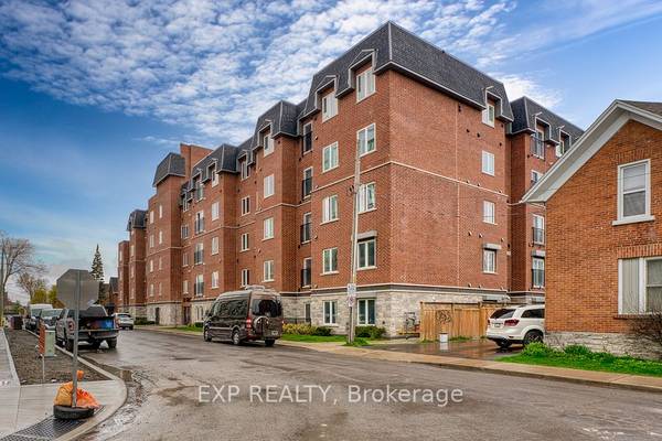 501 Frontenac ST #405, Kingston, ON K7K 4L9