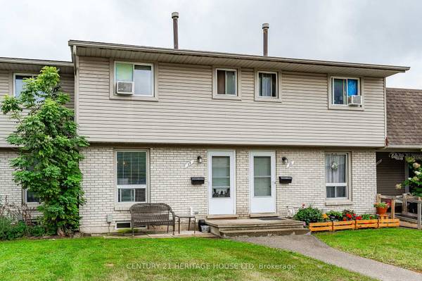 Guelph, ON N1K 1A3,700 Paisley RD #39