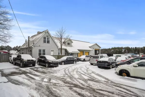 Innisfil, ON L9S 3H8,6903 Highway 27 N/A