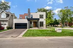 Oakville, ON L6L 1N8,2345 Belyea ST