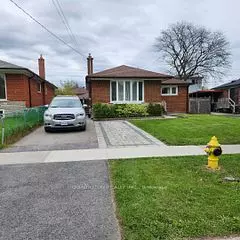 Toronto E09, ON M1P 3X4,17 Tordale CRES