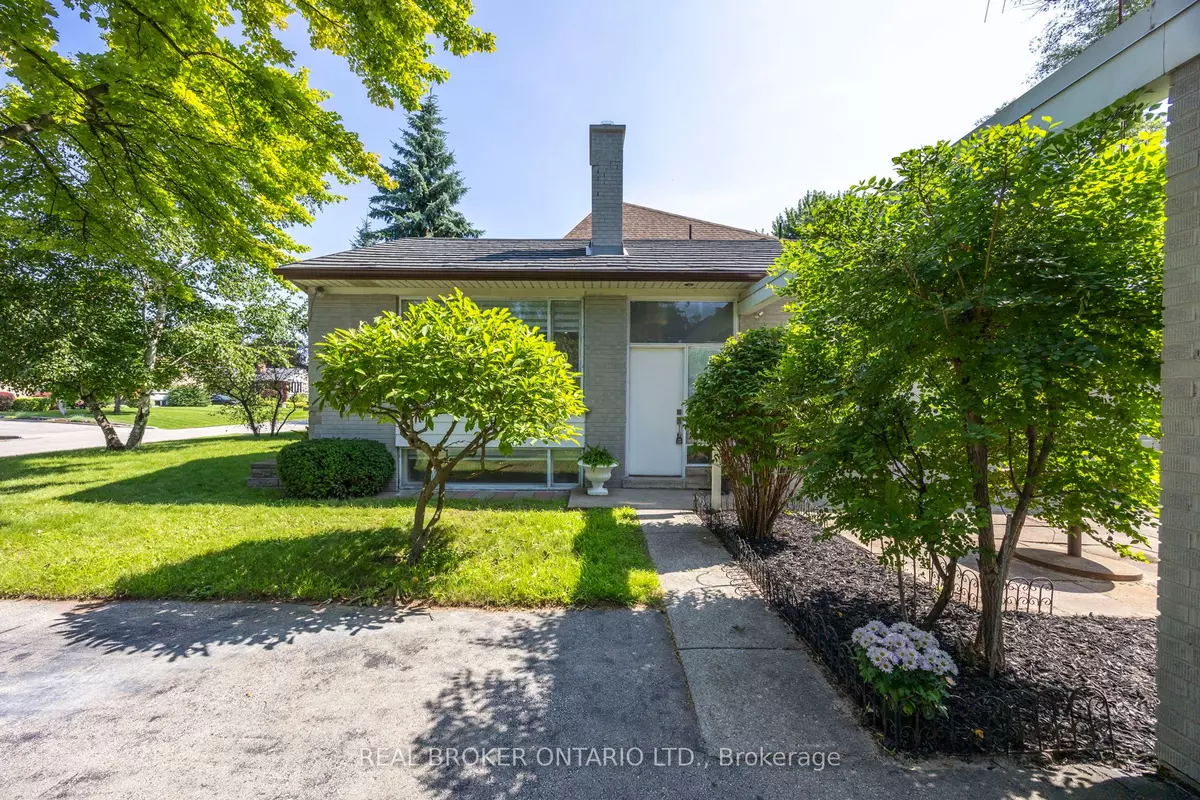 Mississauga, ON L5E 2X1,1470 Liveoak DR