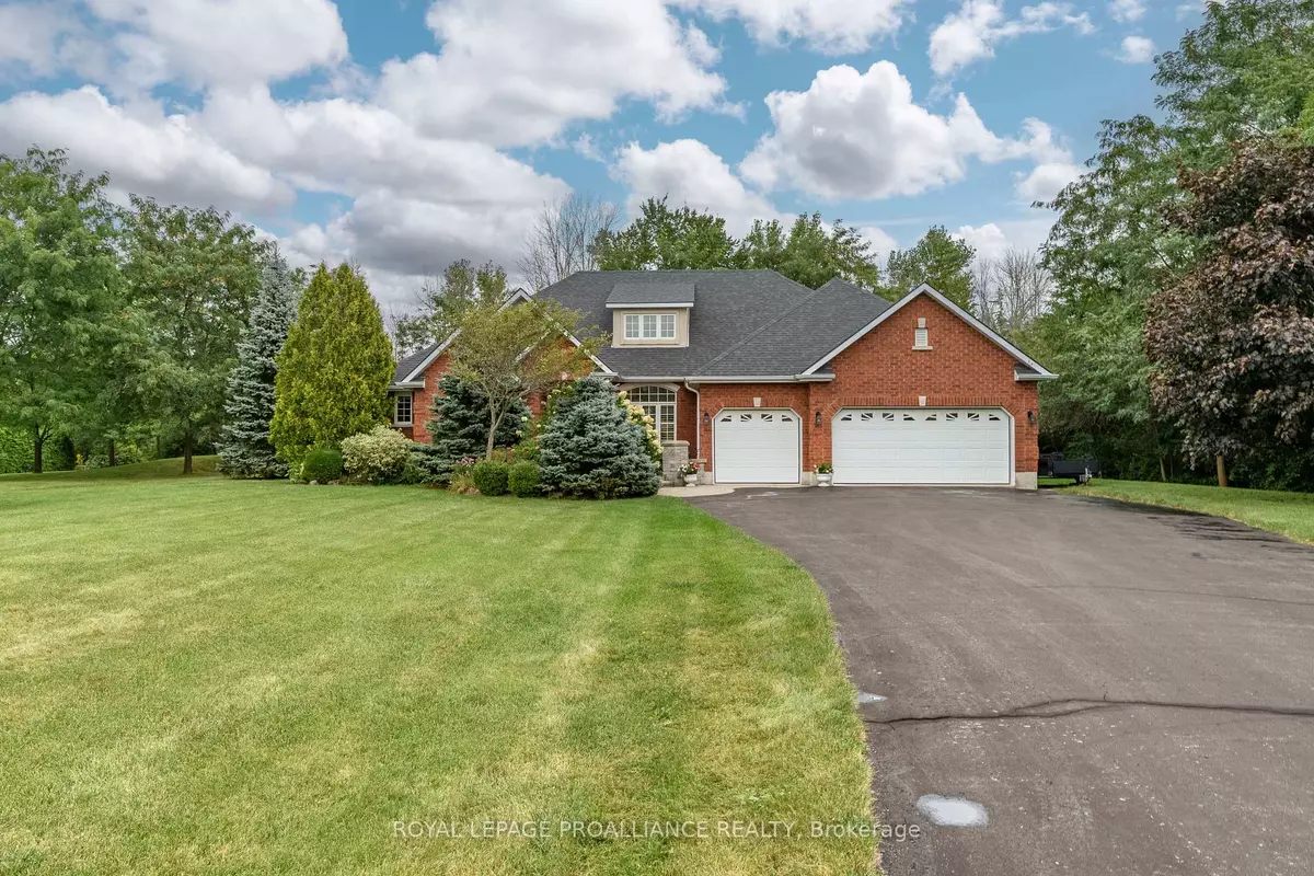 Prince Edward County, ON K8N 0L4,33 Yuill CRES