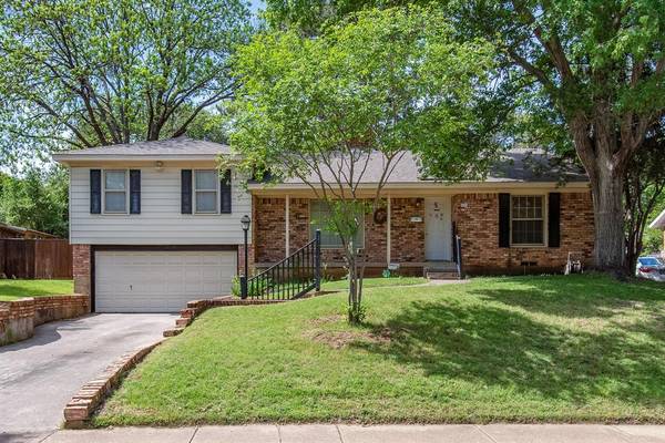 3531 Timberview Road,  Dallas,  TX 75229