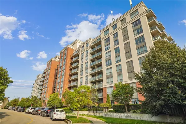 Toronto C13, ON M3C 4J1,120 Dallimore CIR #218