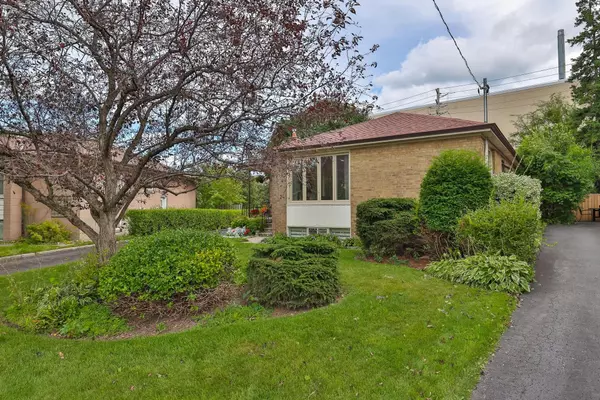 Toronto E08, ON M1J 1L3,23 Shaddock CRES