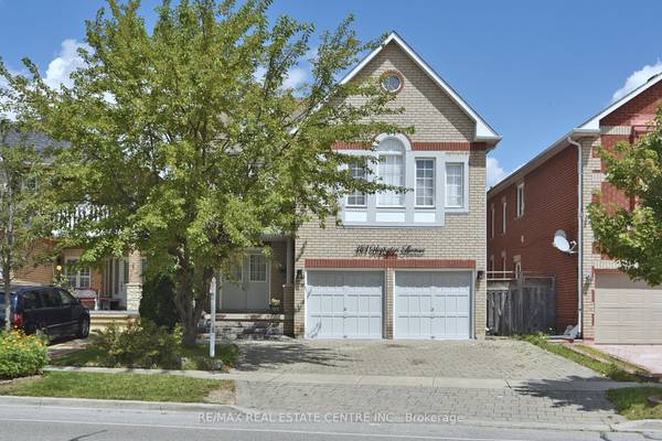 384 Highglen AVE, Markham, ON L3S 4J3