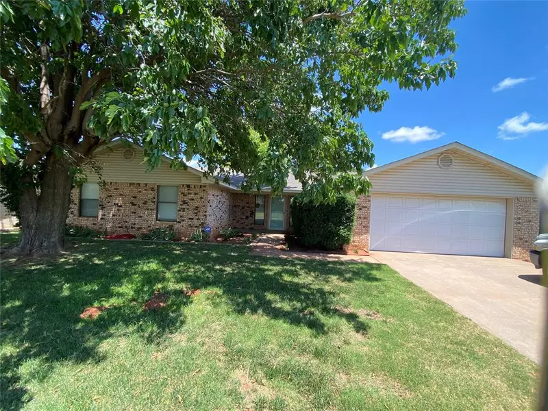 131 E Bonita Drive, Elk City, OK 73644