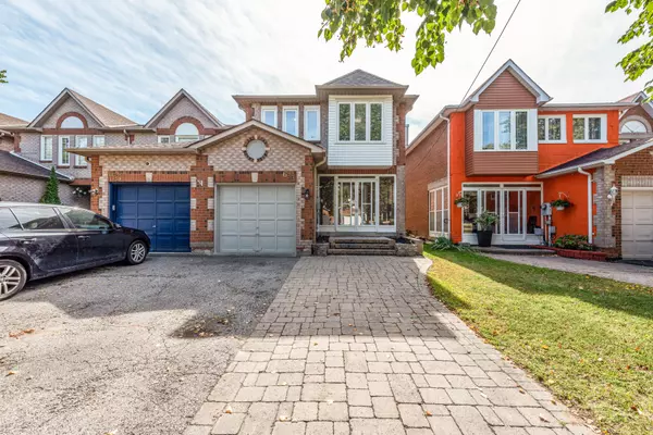 Pickering, ON L1V 6P2,633 Graceland CT