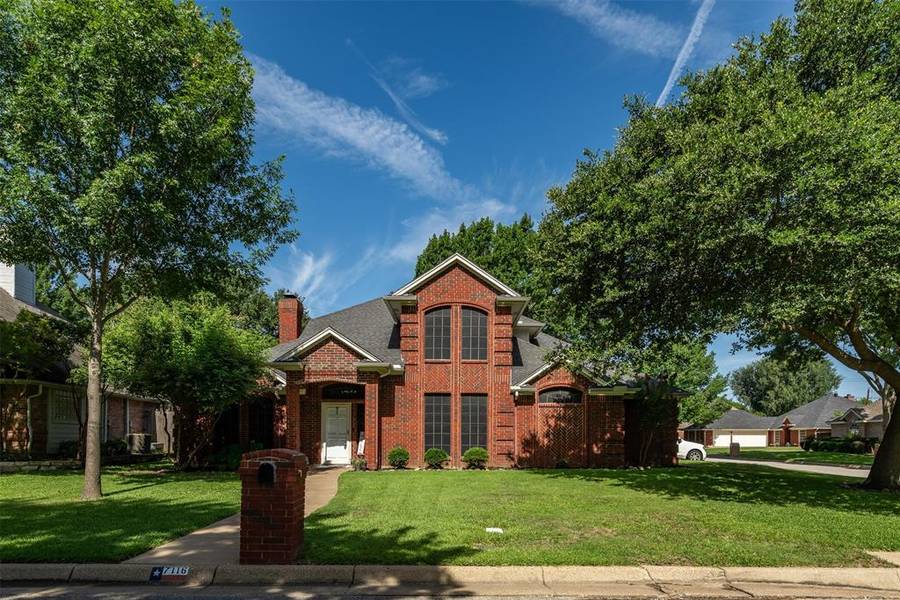 7116 Forest Mist Drive, Arlington, TX 76001