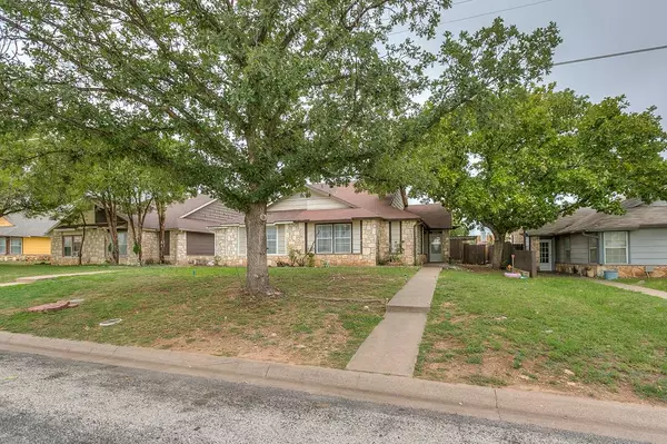 2716 Smith Blvd, San Angelo, TX 76905