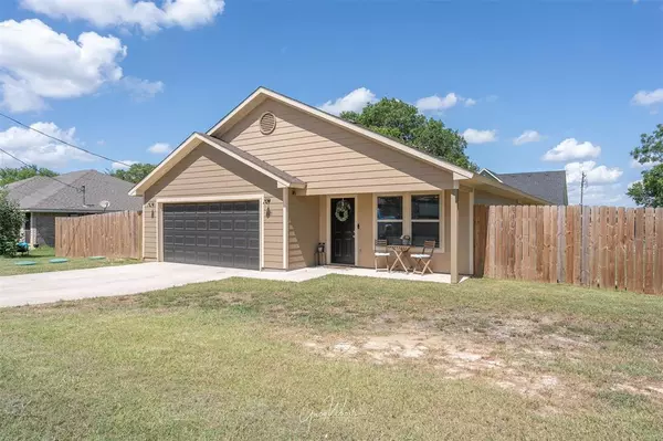 Joshua, TX 76058,1621 Dragon Road