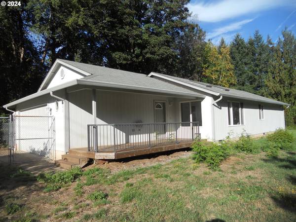 103 N HUBBARD AVE, Yacolt, WA 98675