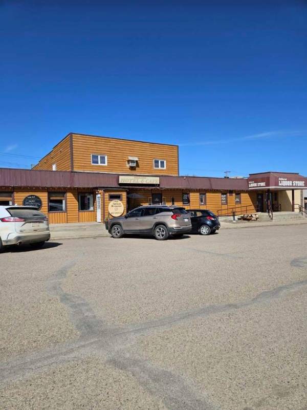 2216 20 ST, Delburne, AB T0M 0V0