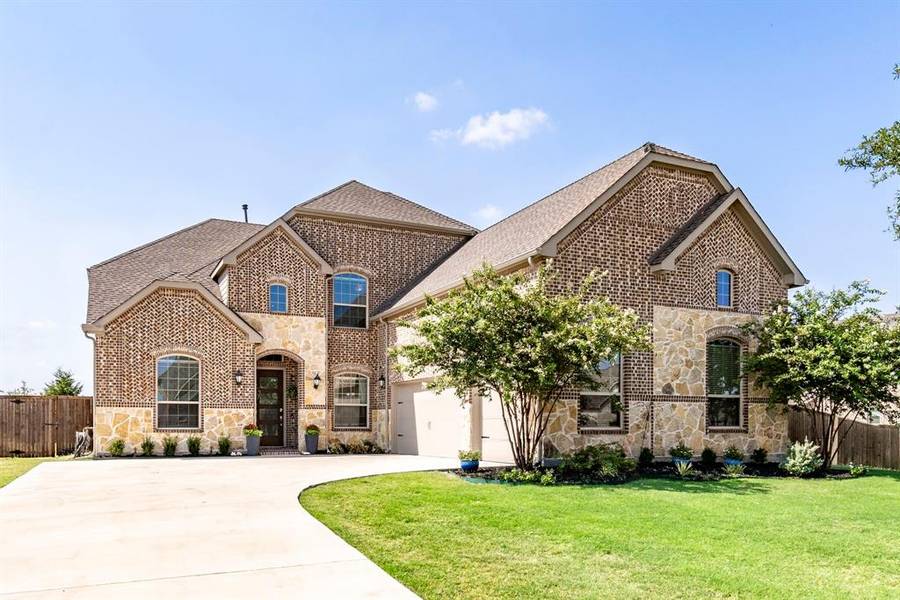 350 Sandy Creek Drive, Sunnyvale, TX 75182