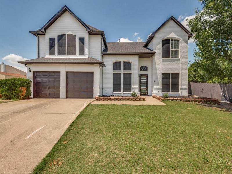 2103 Belton Drive, Arlington, TX 76018