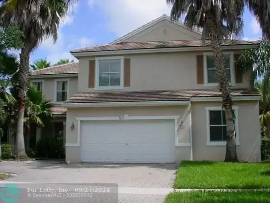 9855 S Savannah Estates Dr, Lake Worth, FL 33467