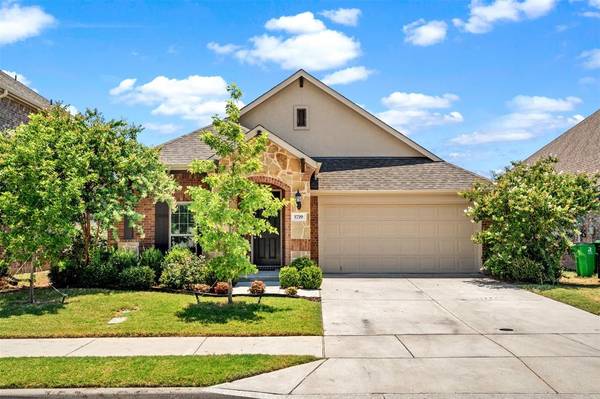 1720 Yellowthroat Drive, Little Elm, TX 75068