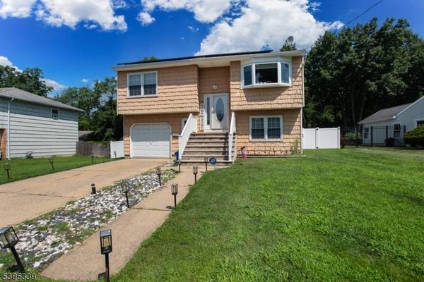 427 Lea Ave, Old Bridge Twp., NJ 08879