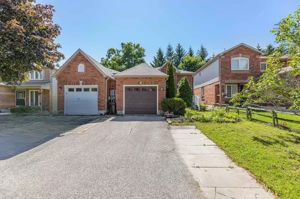 24 Churchland DR, Barrie, ON L4N 8P9