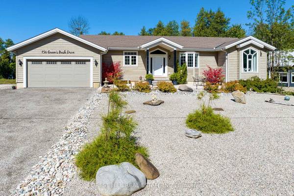 156 Queen's Bush RD, Meaford, ON N0H 1B0