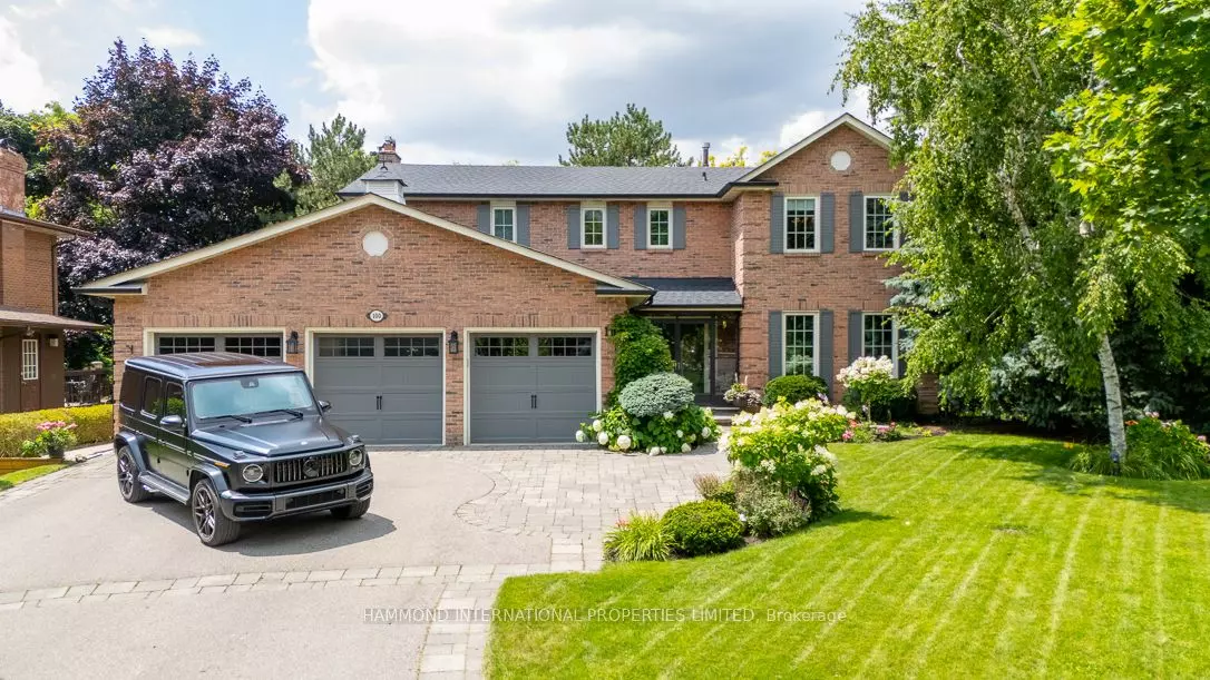 Richmond Hill, ON L4C 6Y9,100 Windermere CRES