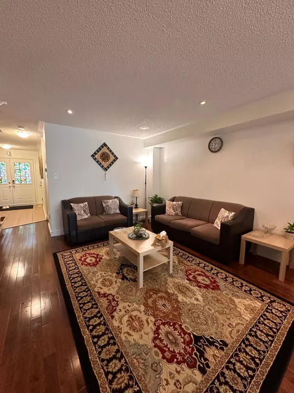 Mississauga, ON L4Z 0B1,558 Candlestick CIR