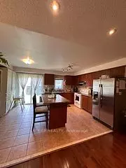 Mississauga, ON L4Z 0B1,558 Candlestick CIR