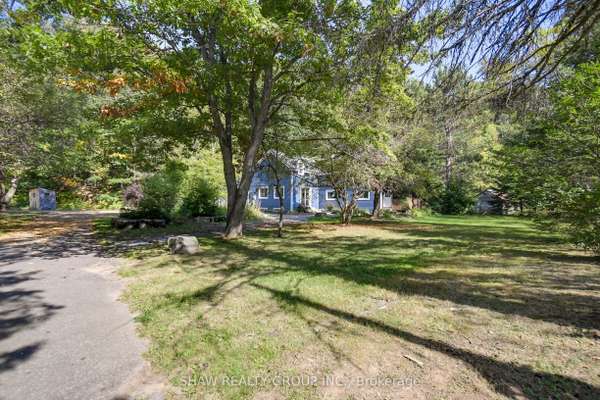 Lake Of Bays, ON P0A 1H0,1258 Dwight Beach RD