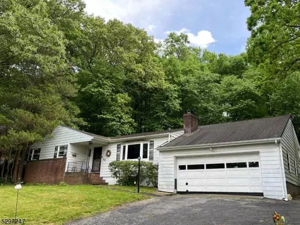 322 Palmer Rd, Denville Twp., NJ 07834