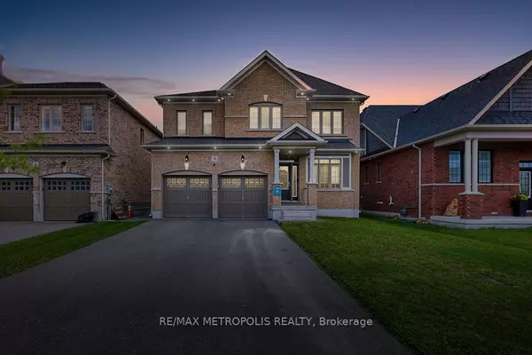 Clarington, ON L1C 7E3,15 Douglas Kemp CRES