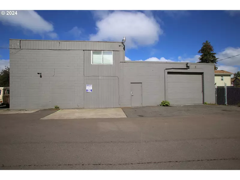 516 S 1ST AVE, Hillsboro, OR 97123