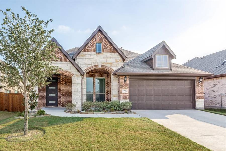 1209 Alexander Drive, Mckinney, TX 75071