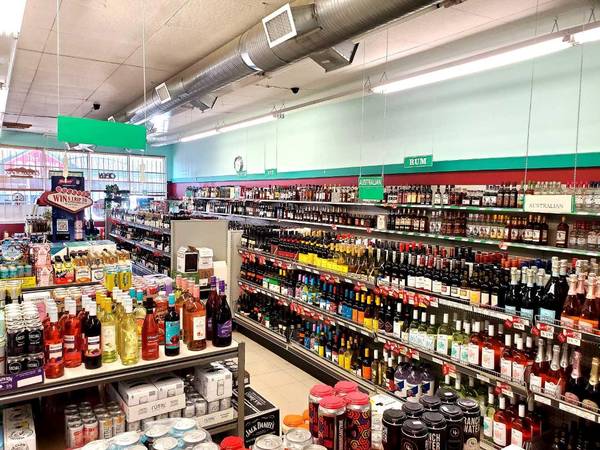 liquor store AVE West, Camrose, AB T0J 2p0