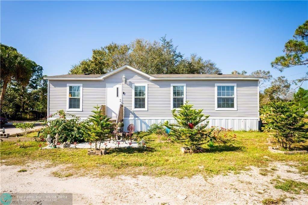 Clewiston, FL 33440,240 S Fronda