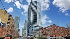 Toronto C10, ON M4S 0B5,125 Redpath AVE #1013