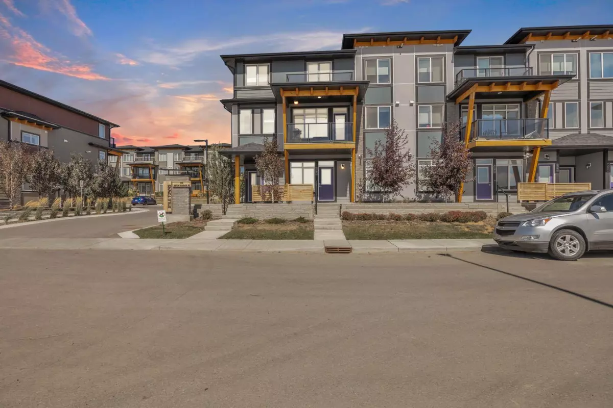 Calgary, AB T3M 3A7,282 Seton Passage SE